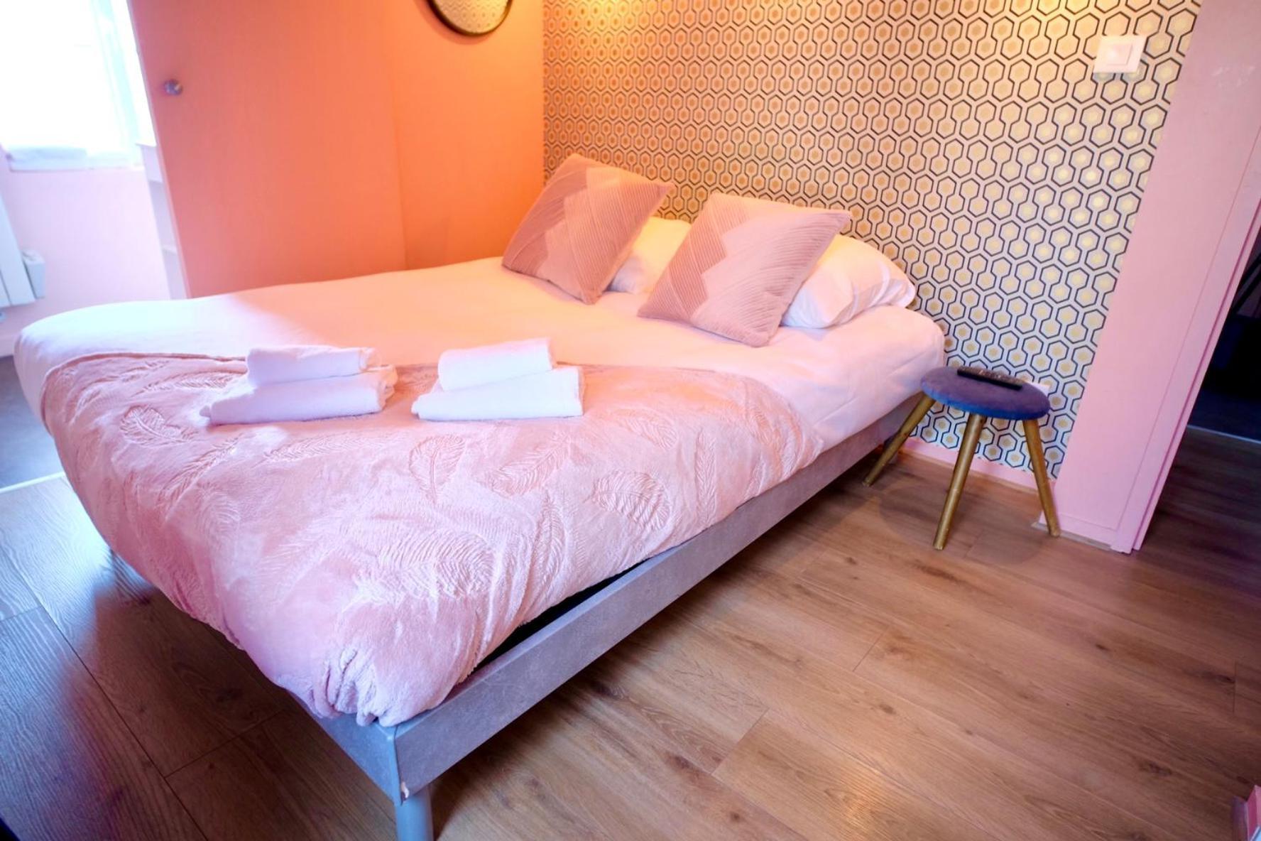 La Bonbonniere Rose Daire Caen Dış mekan fotoğraf